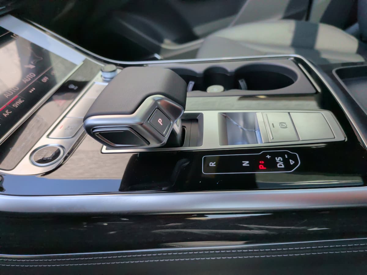 2026 Audi Q8 - Image 29