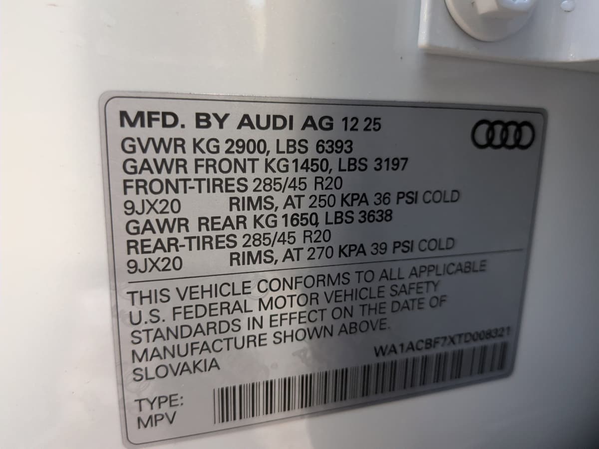 2026 Audi Q7 - Image 37