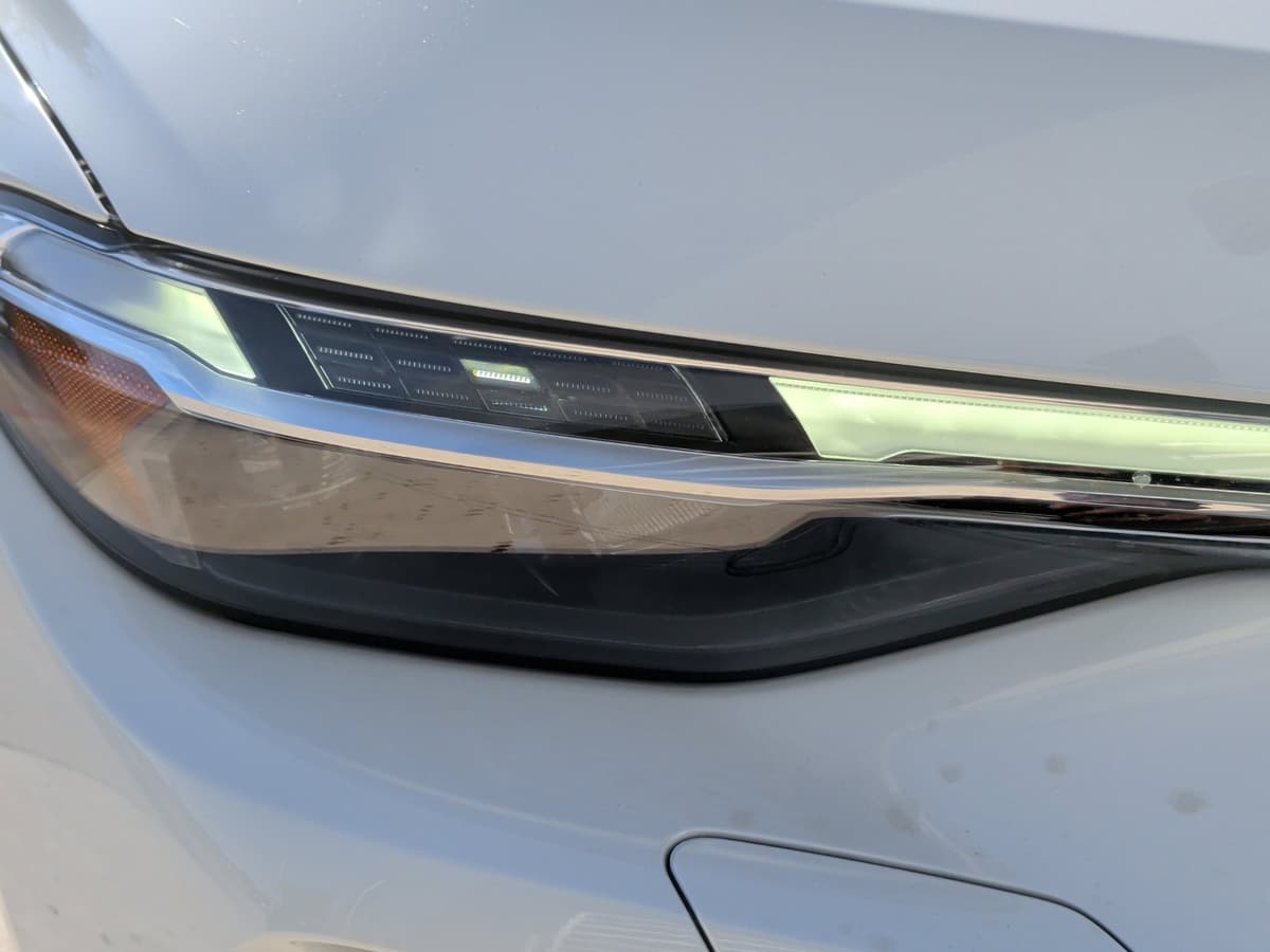 2025 Audi Q5 - Image 11