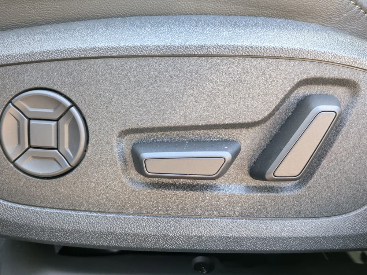 2025 Audi S5 - Image 32