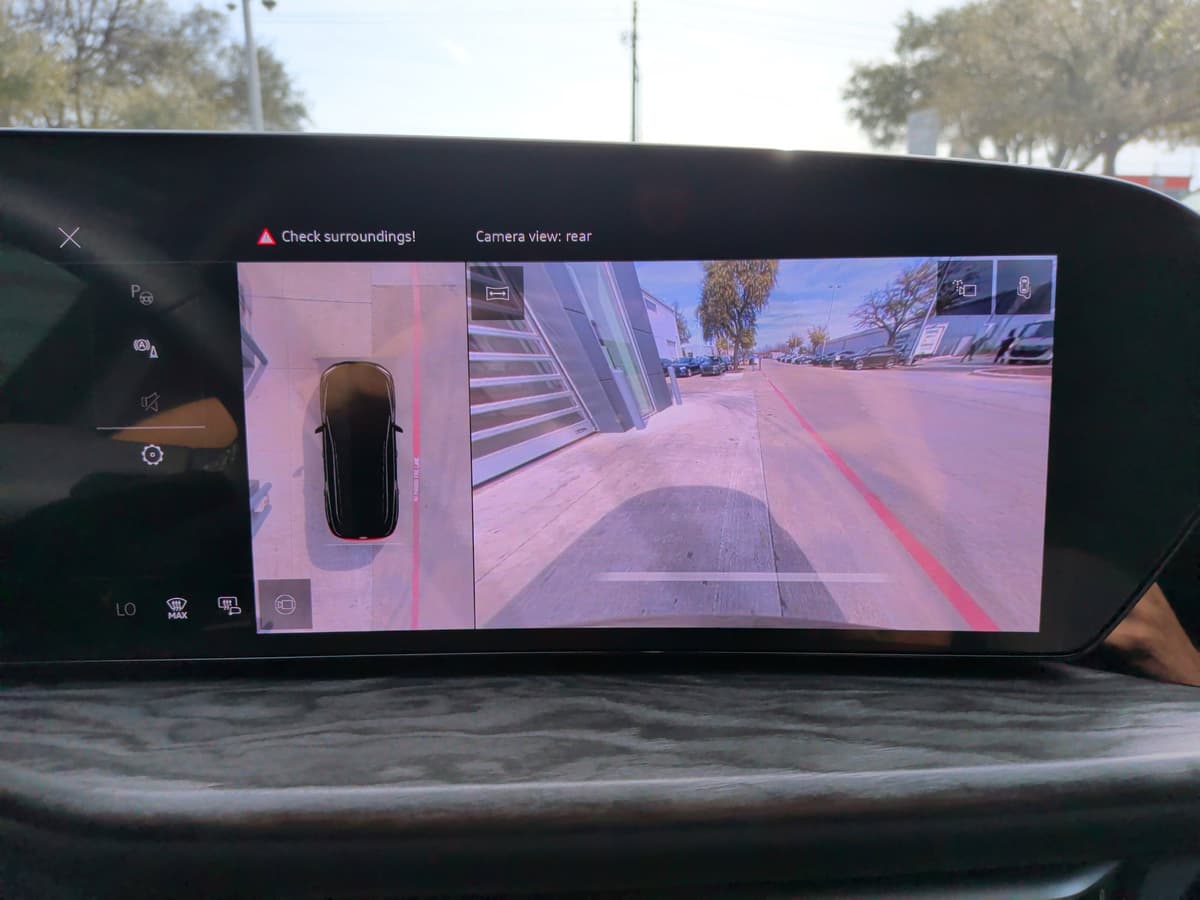 2025 Audi Q5 Sportback - Image 27