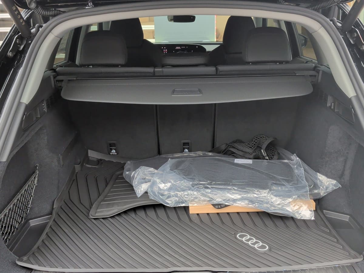 2025 Audi Q5 - Image 33