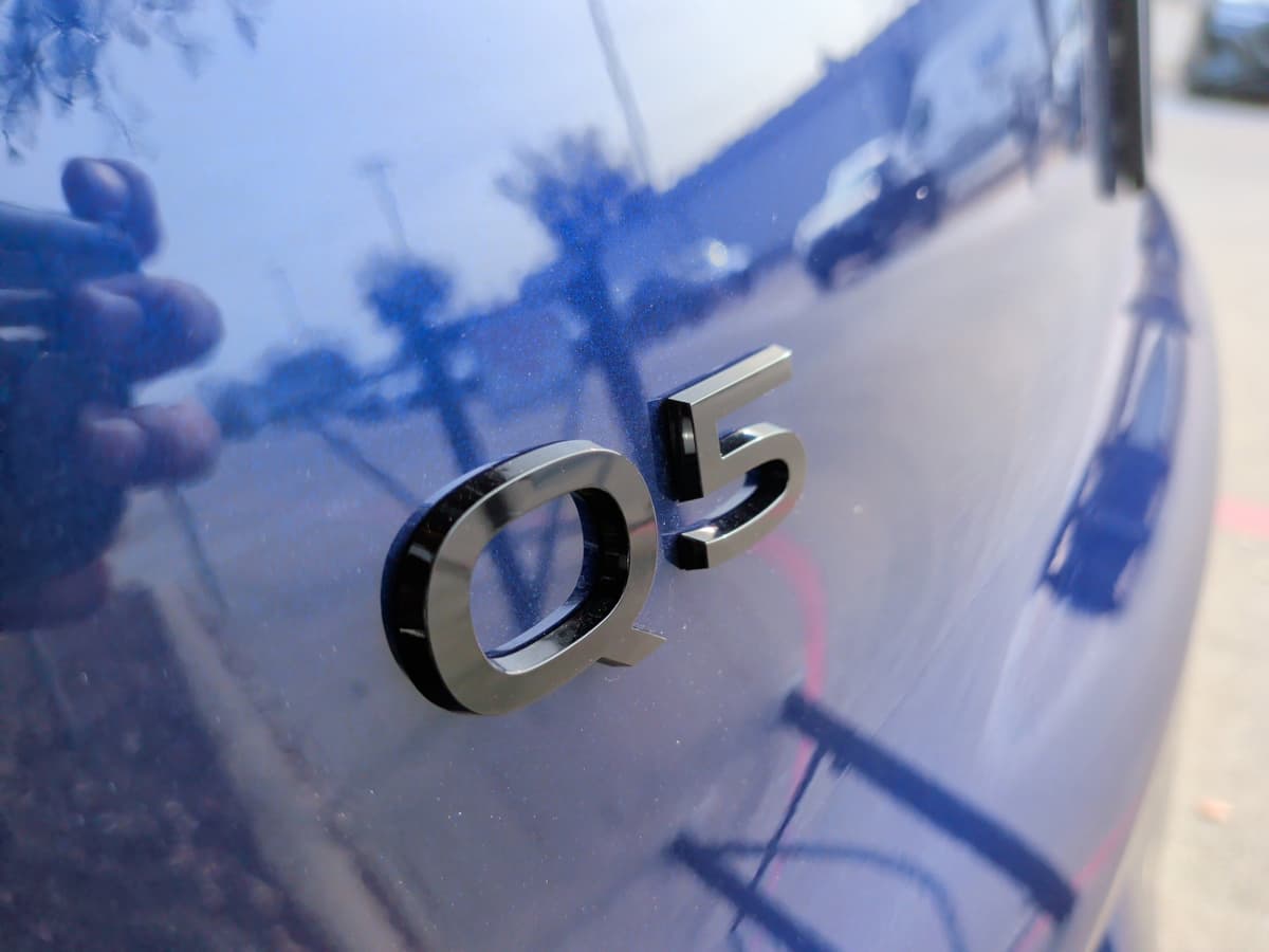 2025 Audi Q5 - Image 38