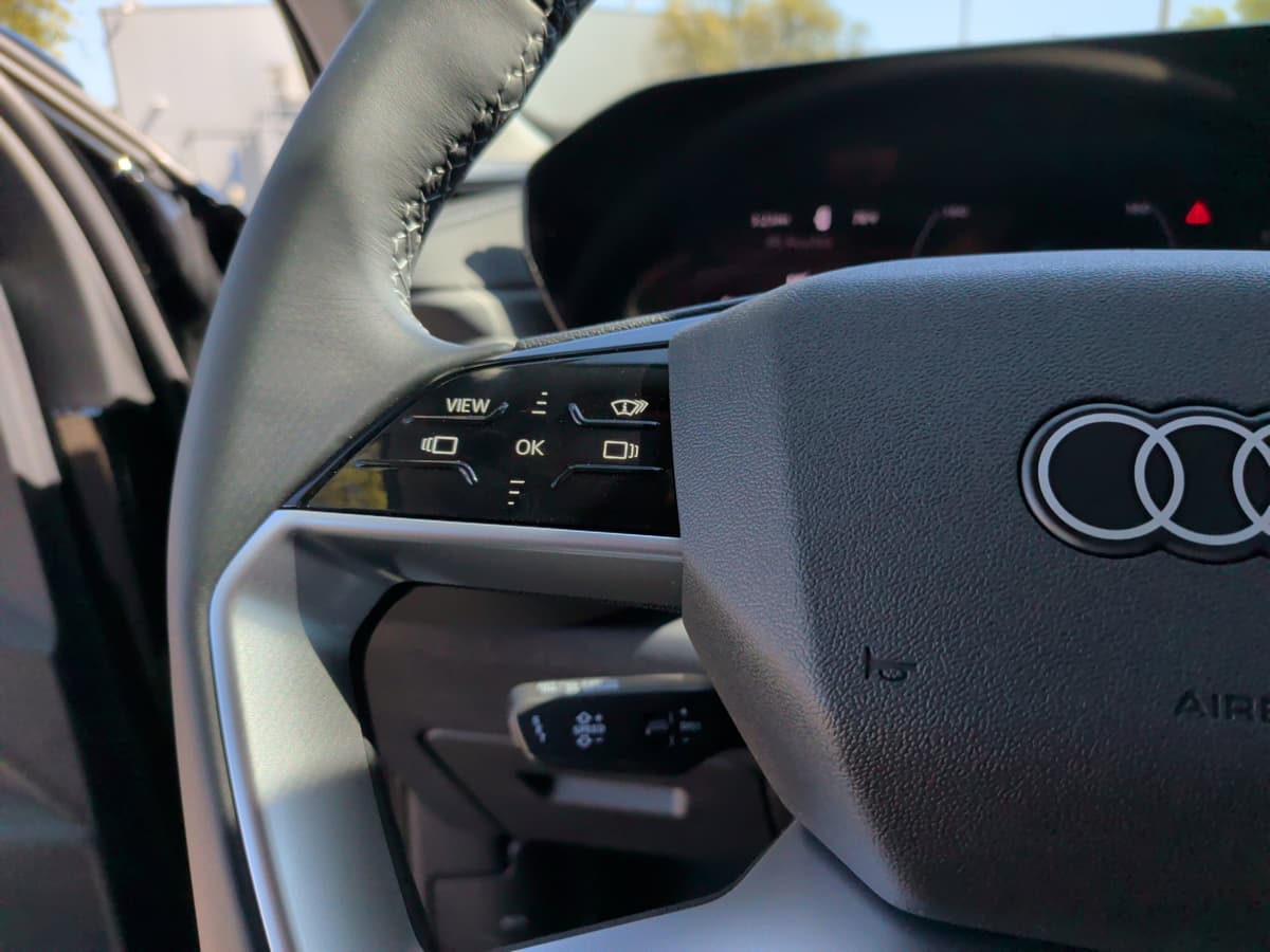 2025 Audi Q5 - Image 20