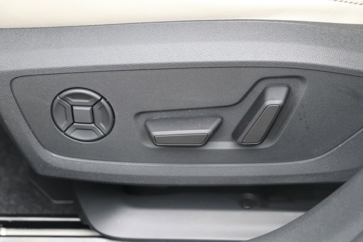 2025 Audi A5 - Image 28