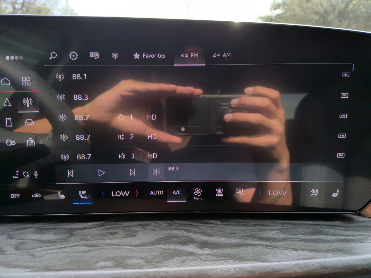 2025 Audi Q5 Sportback - Image 25