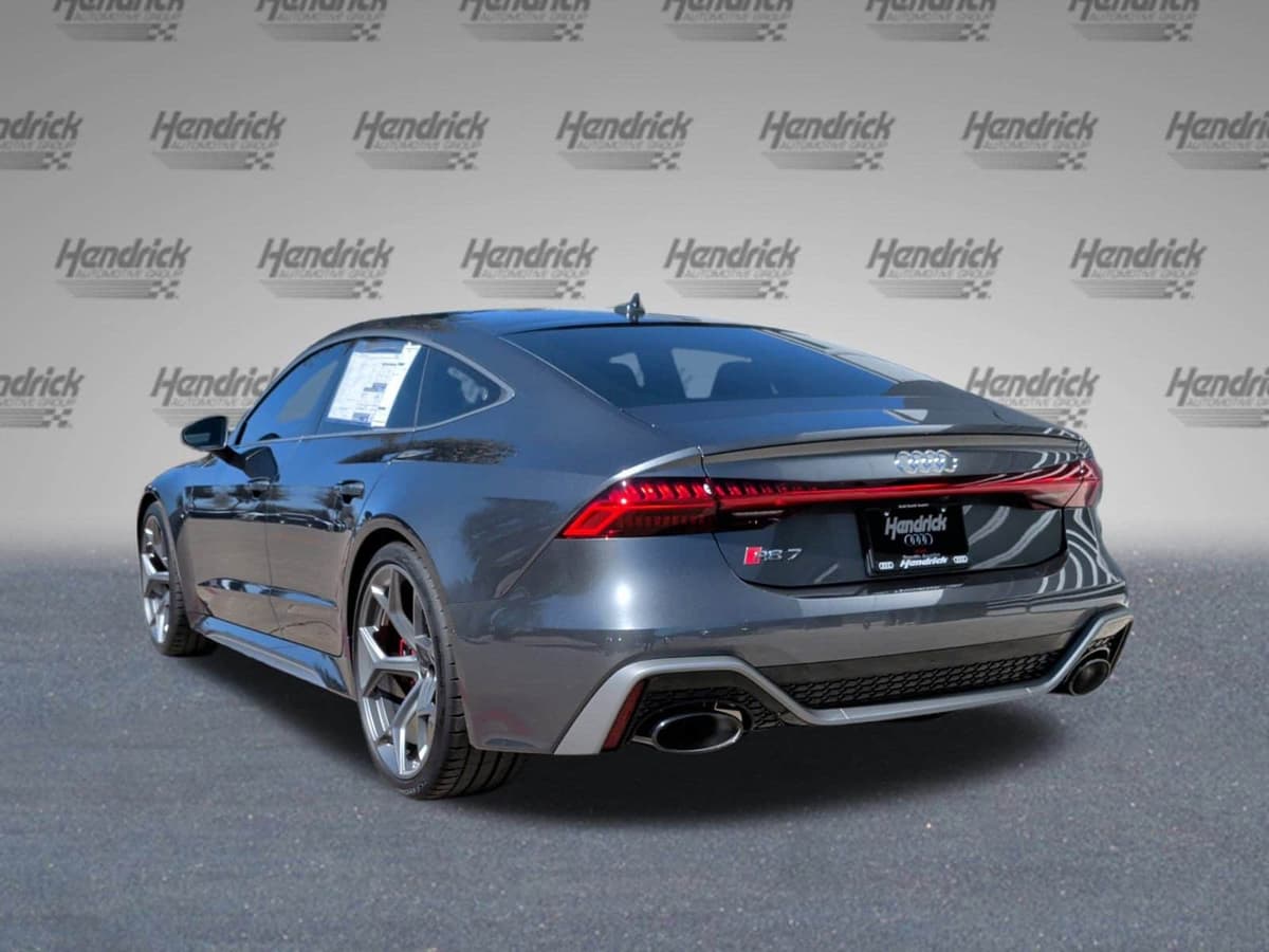2025 Audi RS 7 - Image 7