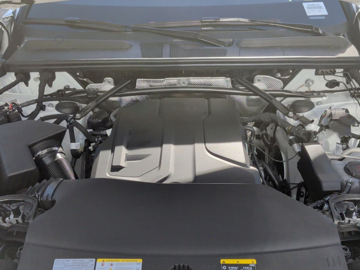 2025 Audi Q5 - Image 34