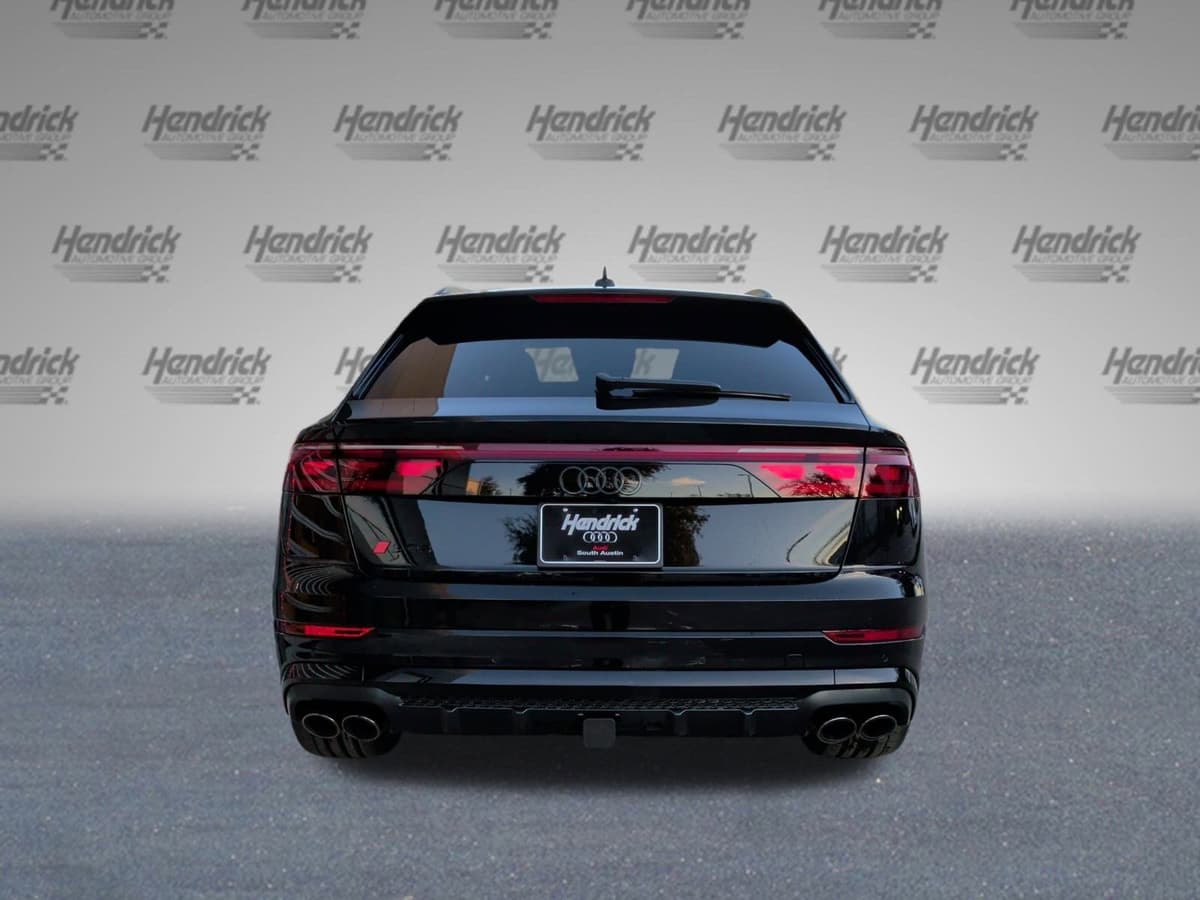 2026 Audi SQ8 - Image 8