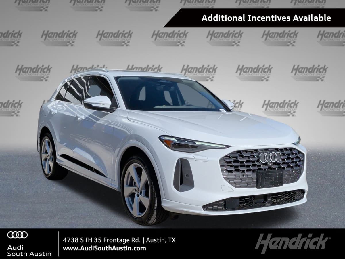 2025 Audi Q5 - Image 1