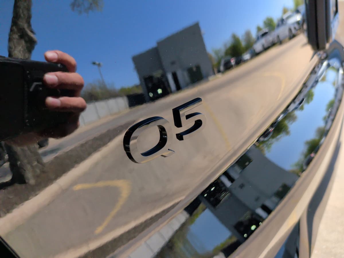 2025 Audi Q5 - Image 38