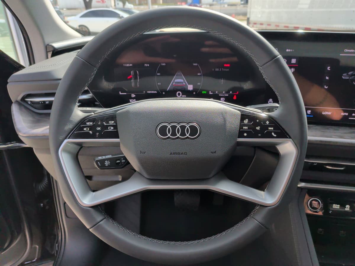 2025 Audi Q5 Sportback - Image 19