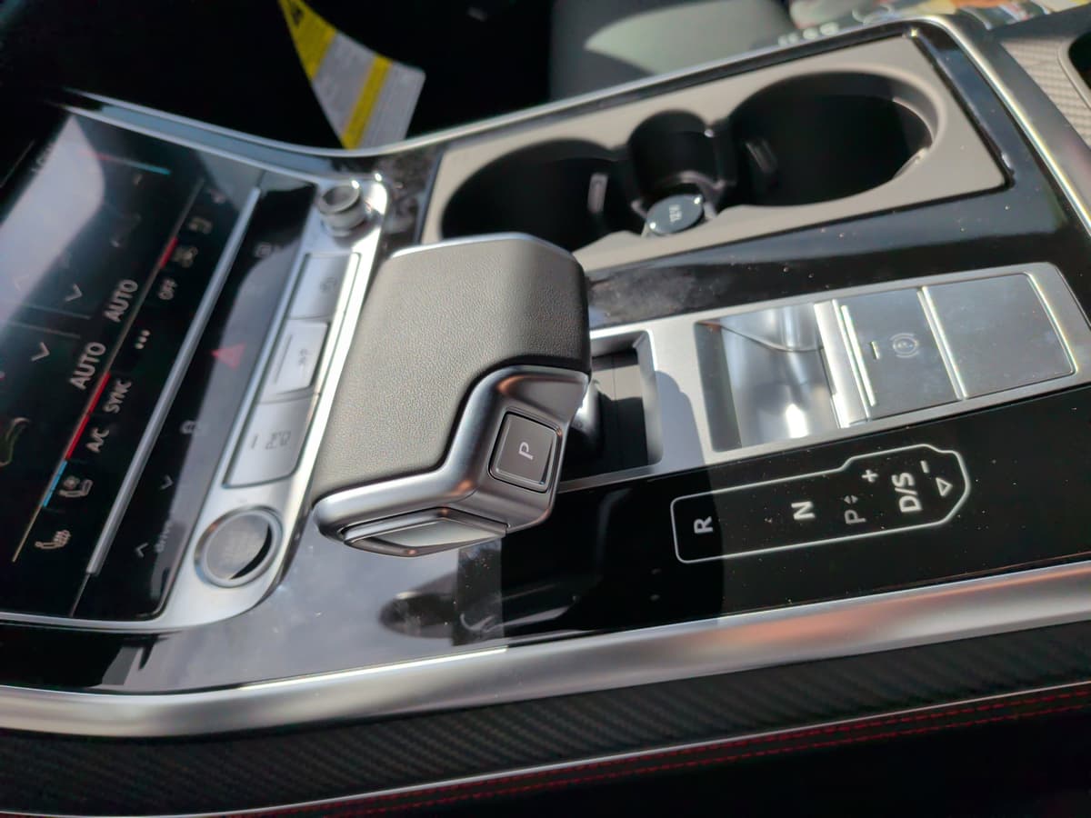 2026 Audi Q8 - Image 29