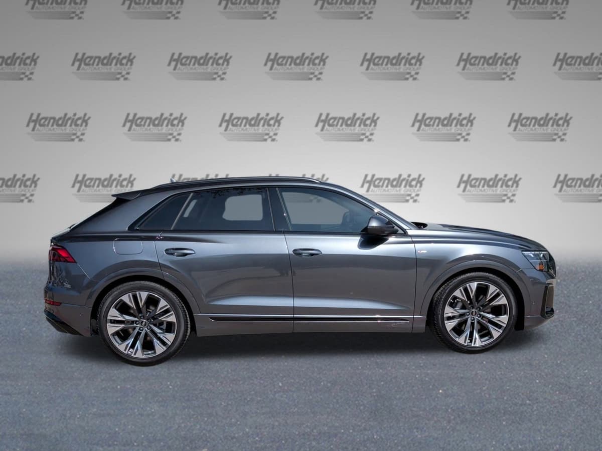 2026 Audi Q8 - Image 10