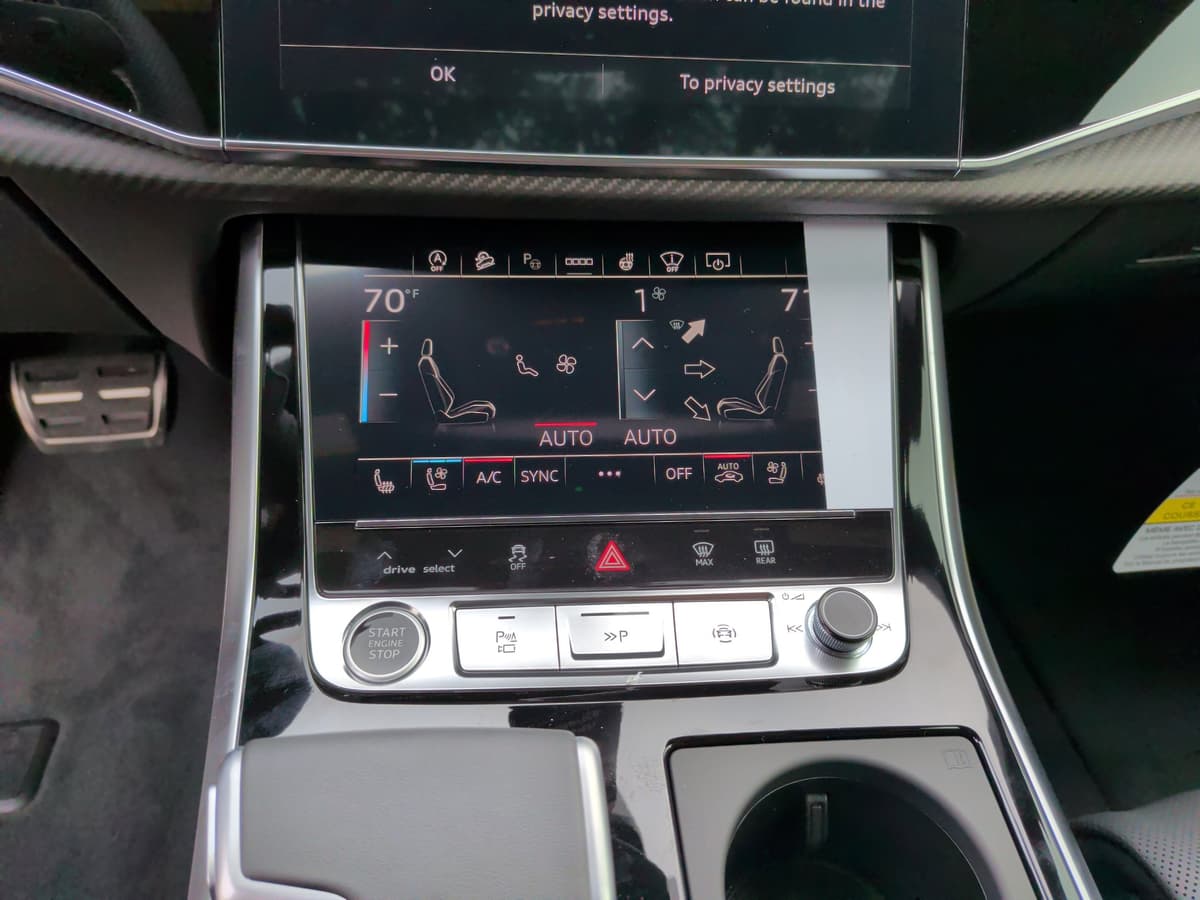 2026 Audi Q8 - Image 32