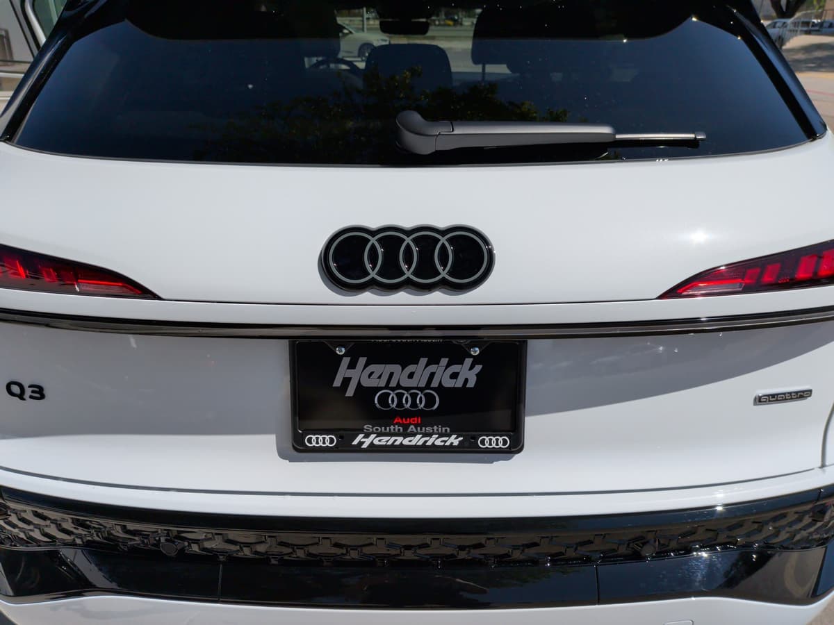 2026 Audi Q3 - Image 38