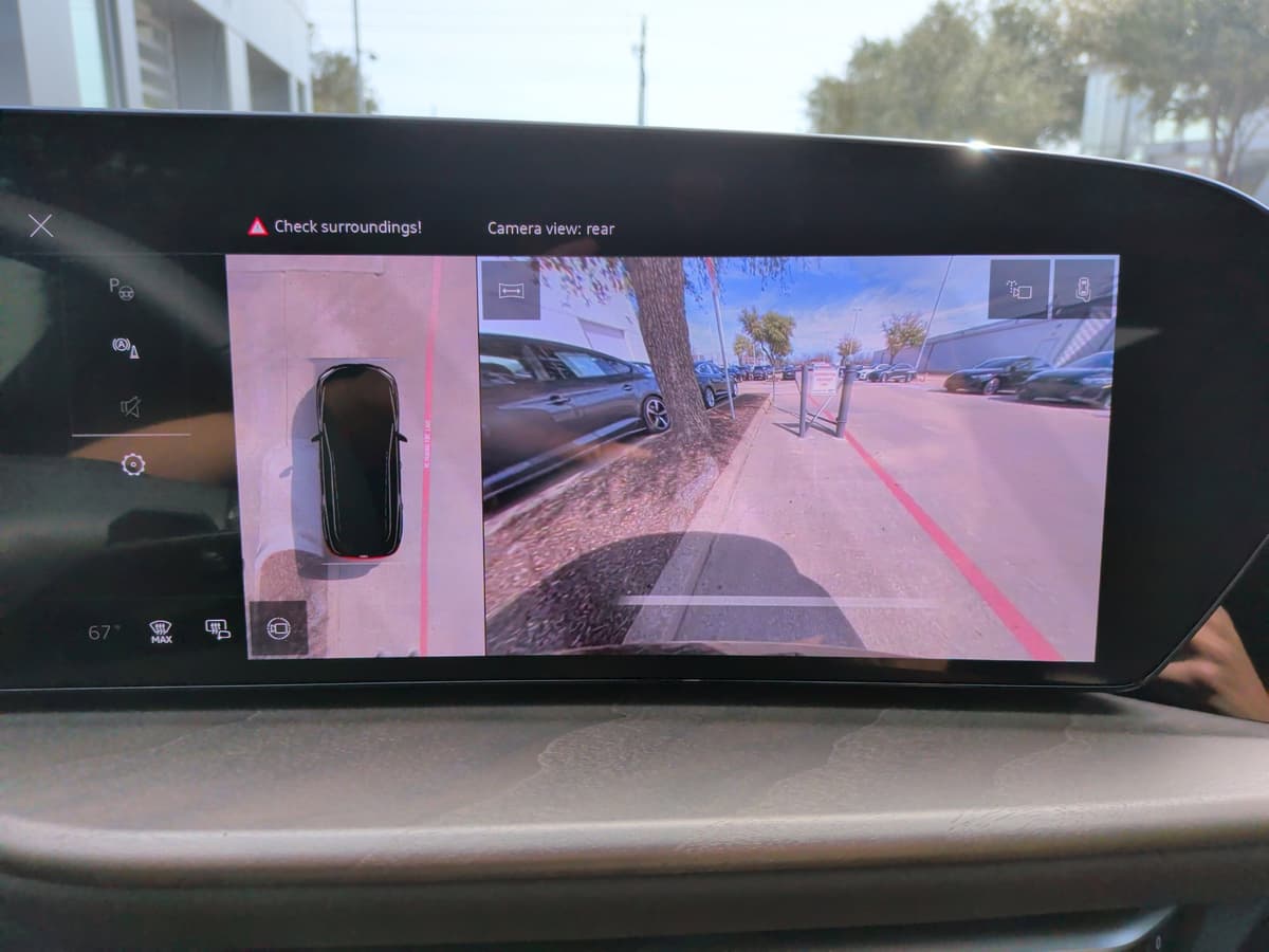 2025 Audi Q5 - Image 27