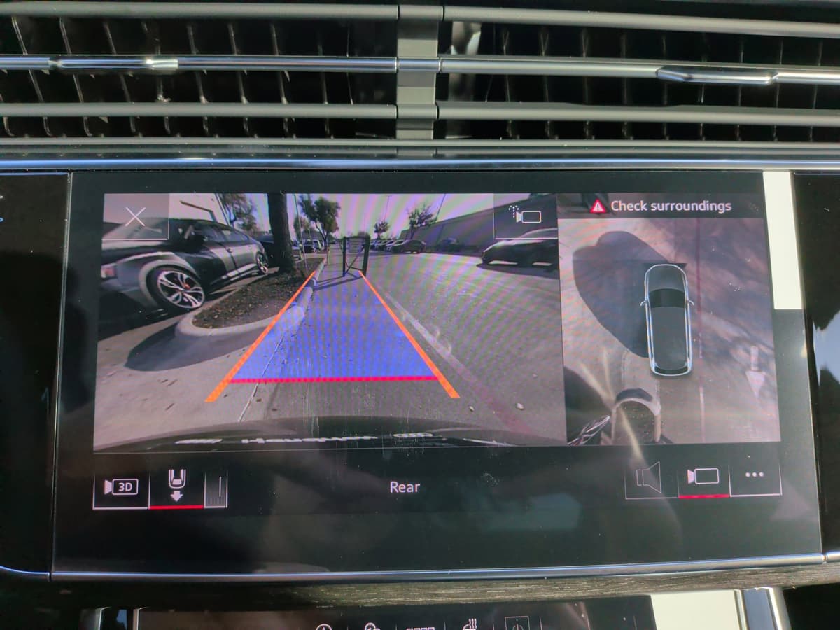 2026 Audi Q7 - Image 27