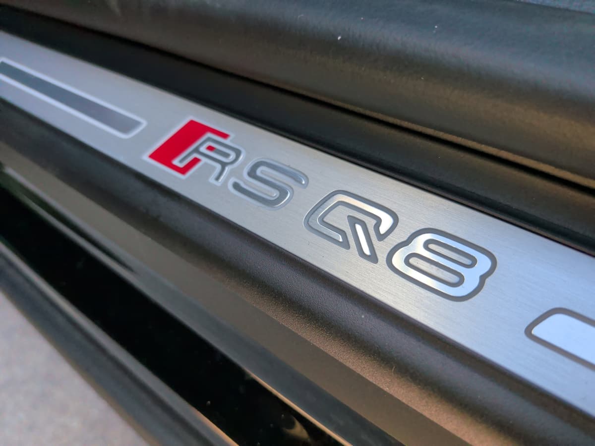 2026 Audi RS Q8 - Image 27