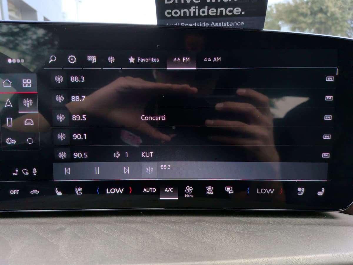 2025 Audi Q5 - Image 26