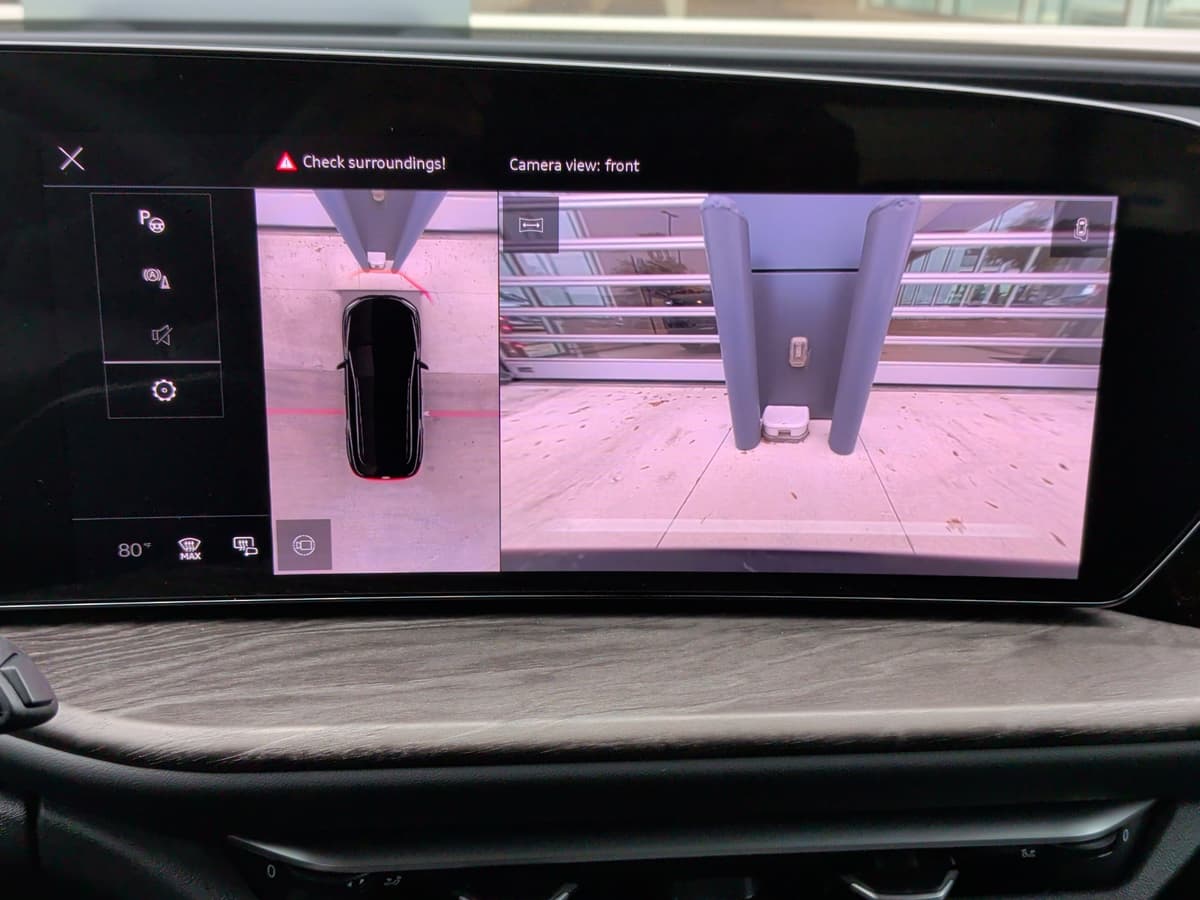 2025 Audi Q5 - Image 25