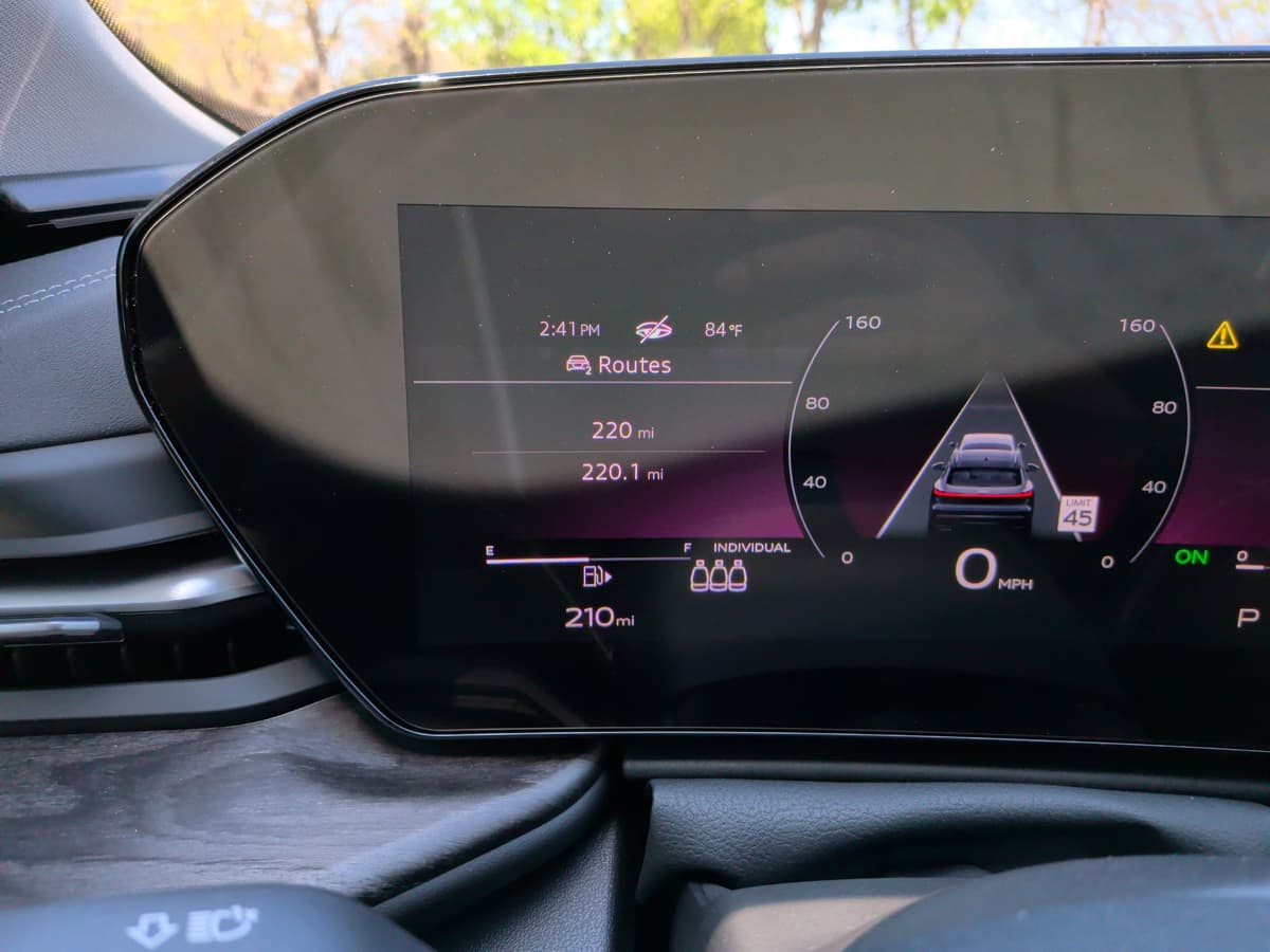 2025 Audi Q5 - Image 24