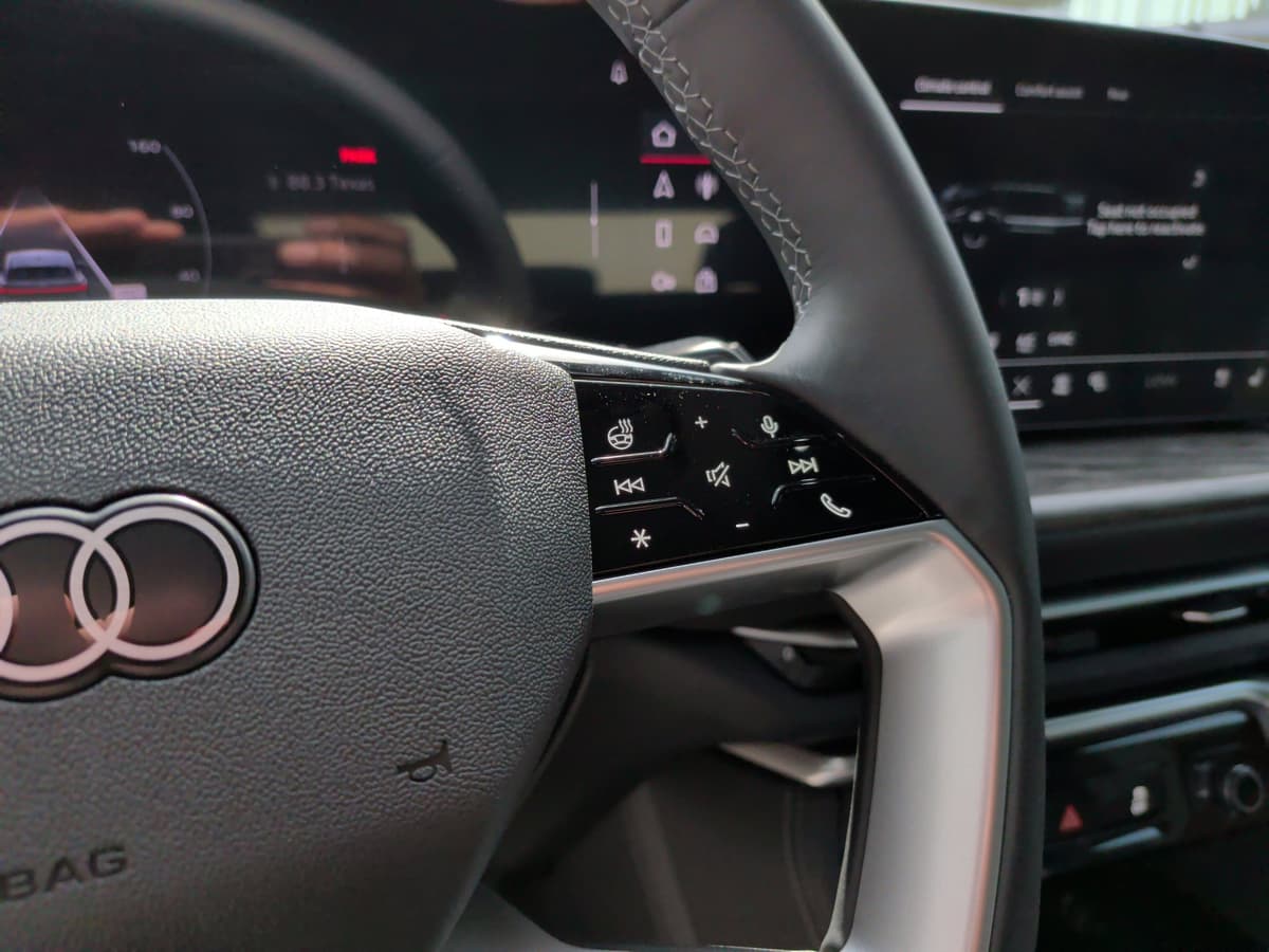 2025 Audi Q5 Sportback - Image 21