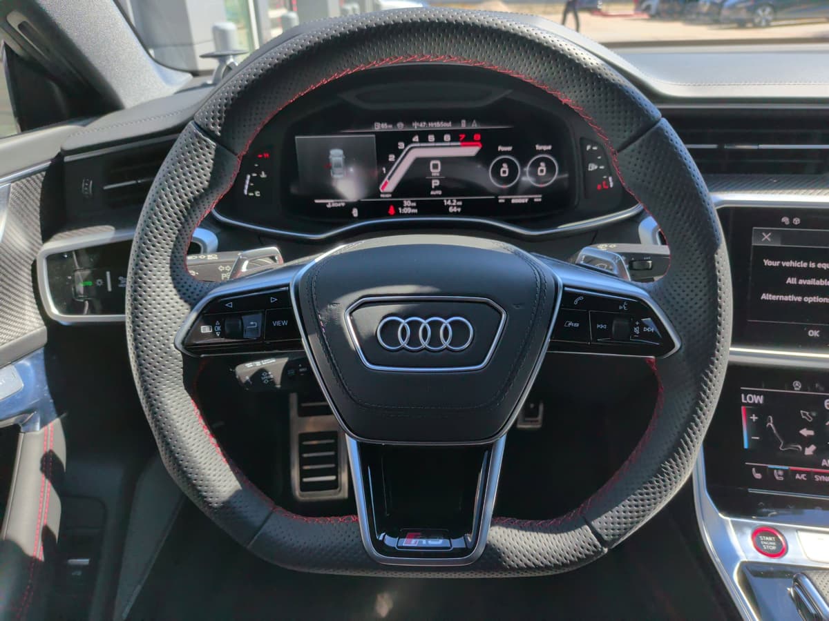 2025 Audi RS 7 - Image 19
