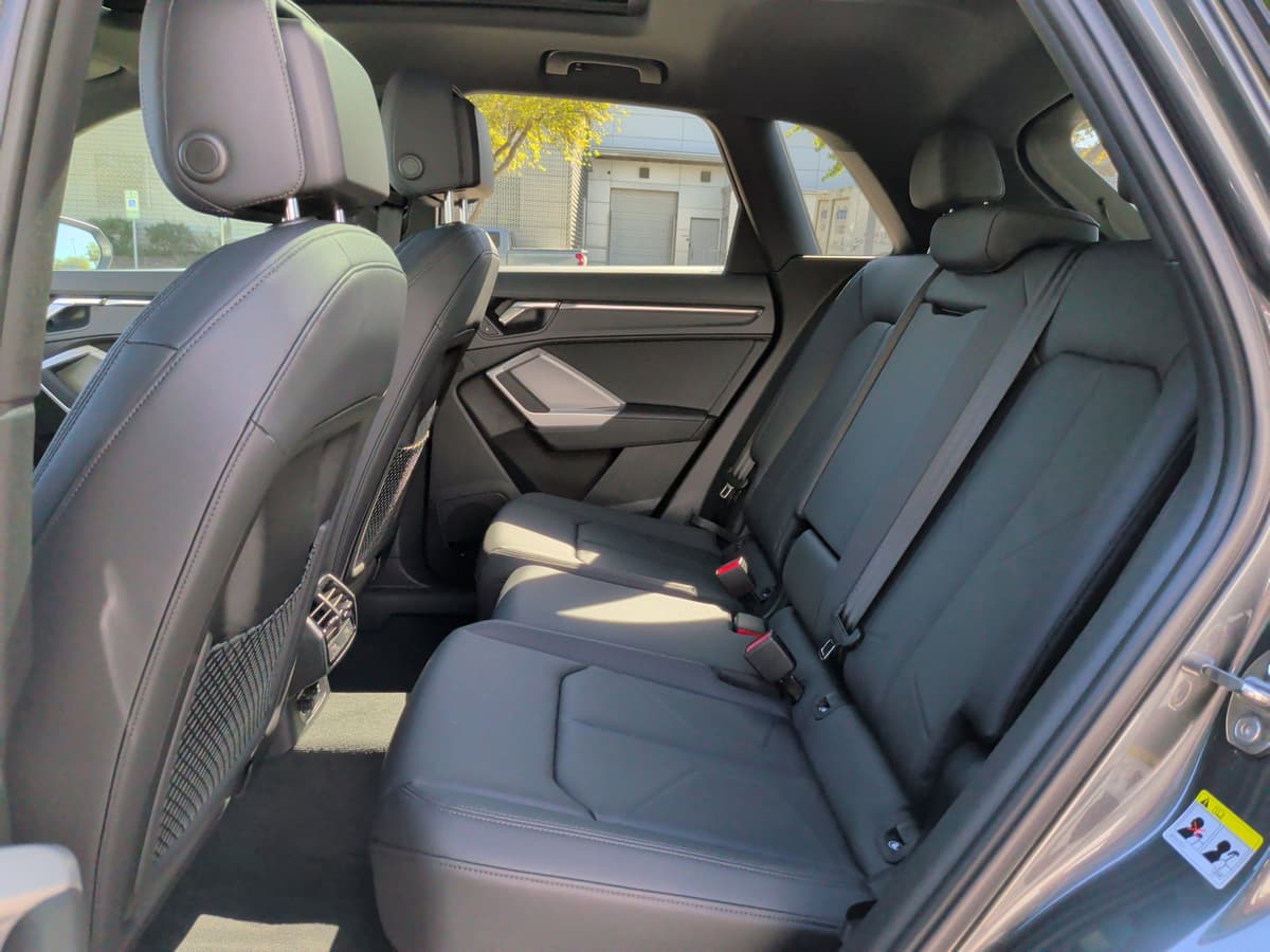 2025 Audi Q3 - Image 32