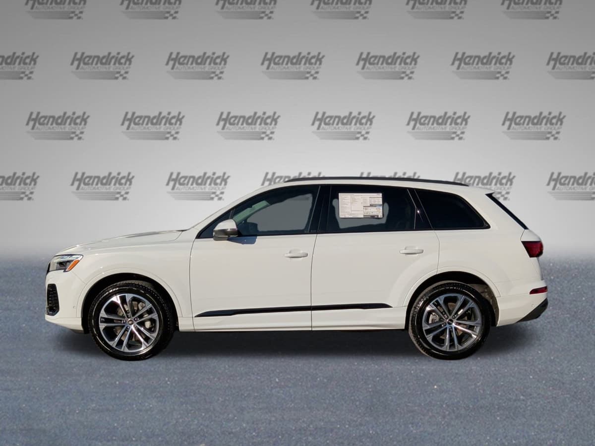 2026 Audi Q7 - Image 6