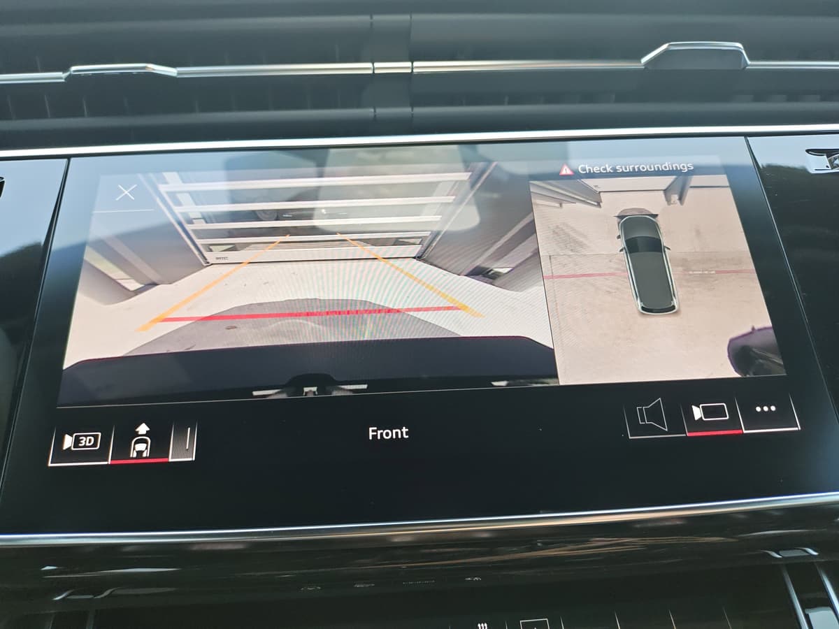 2026 Audi Q7 - Image 24