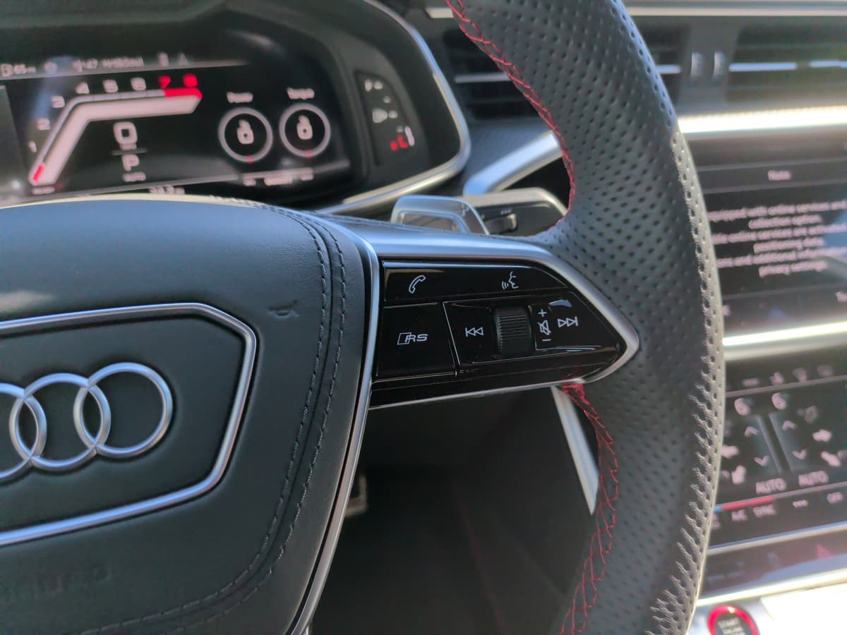 2025 Audi RS 7 - Image 22