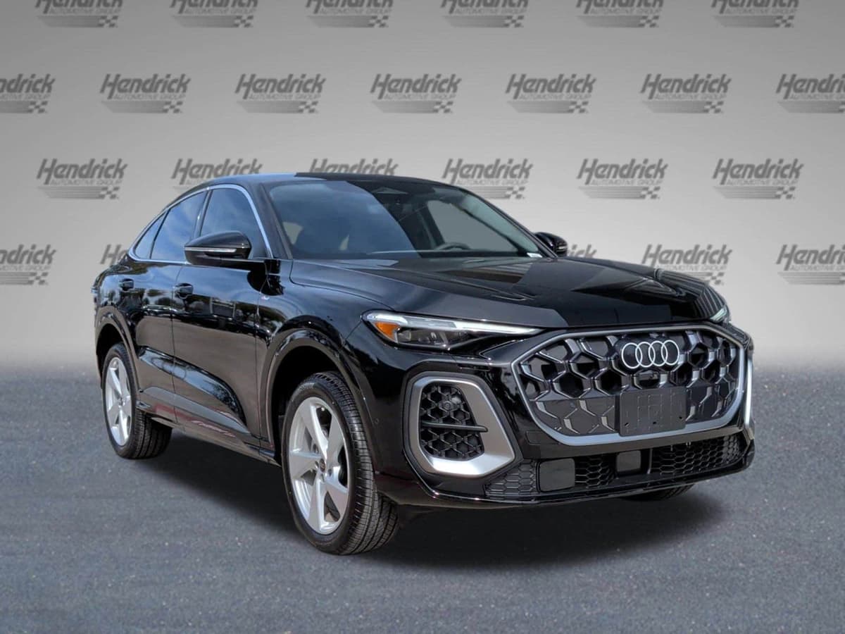 2025 Audi Q5 Sportback - Image 2