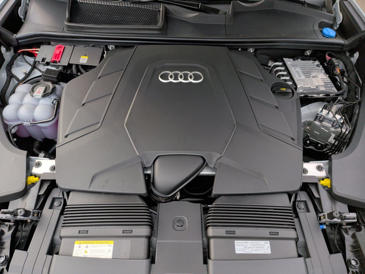 2026 Audi Q8 - Image 36