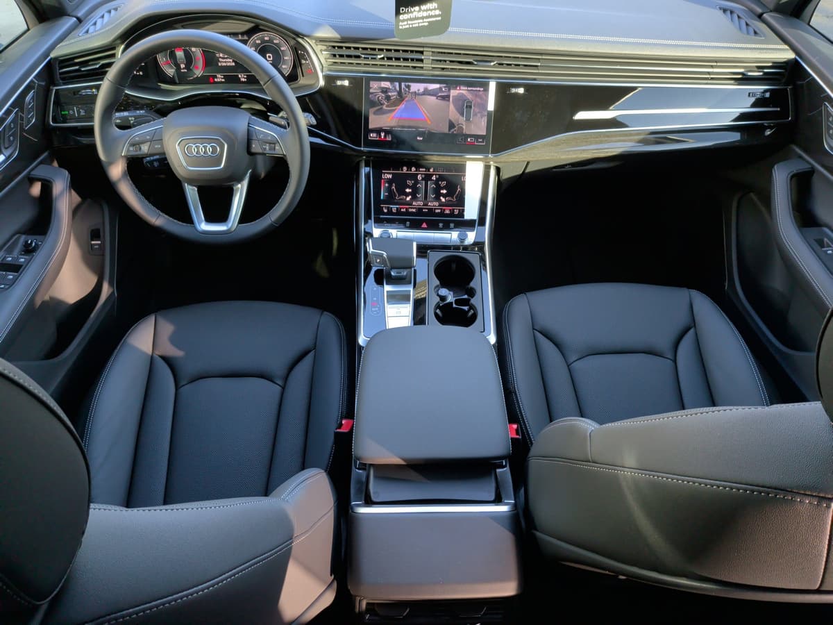 2026 Audi Q7 - Image 17