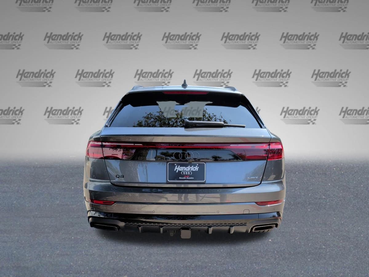 2026 Audi Q8 - Image 8