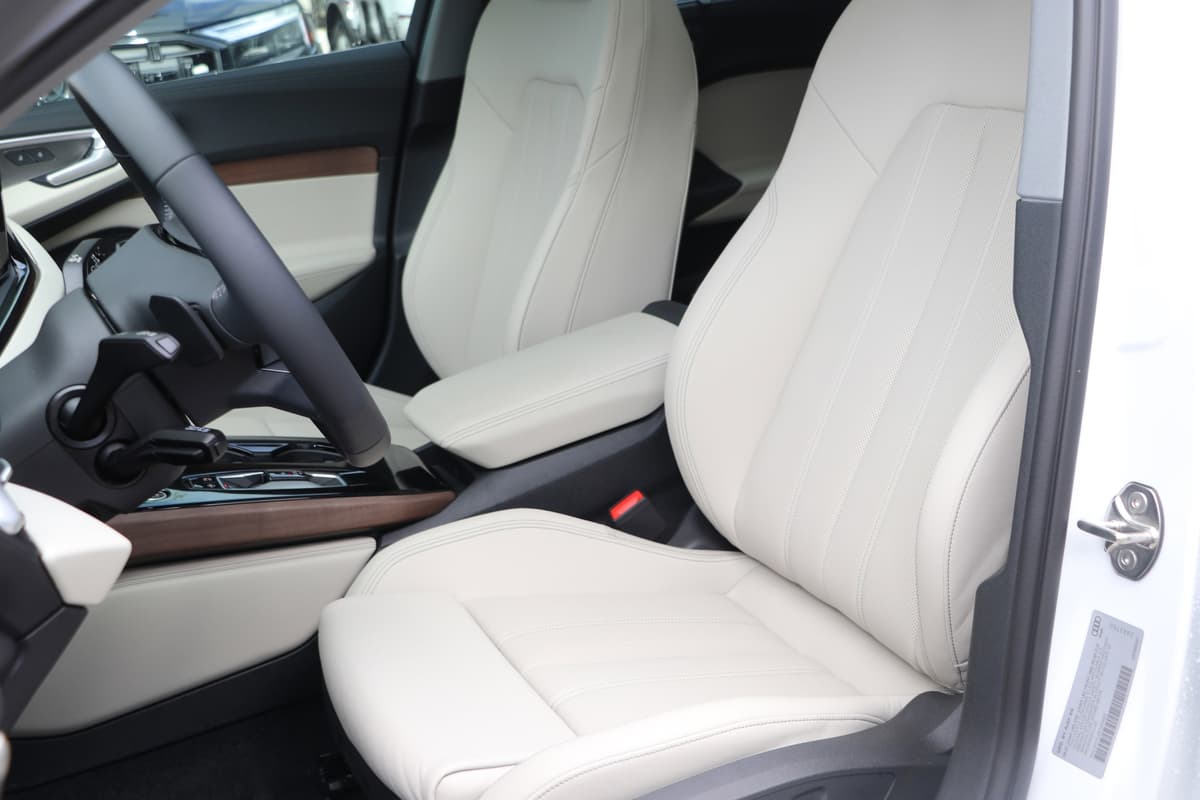 2025 Audi A5 - Image 16