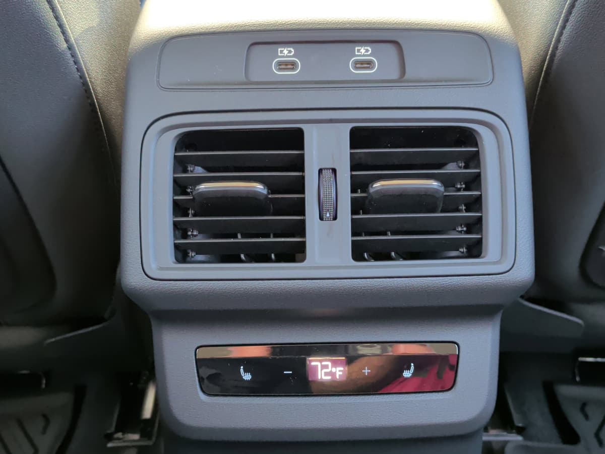 2025 Audi Q5 - Image 21