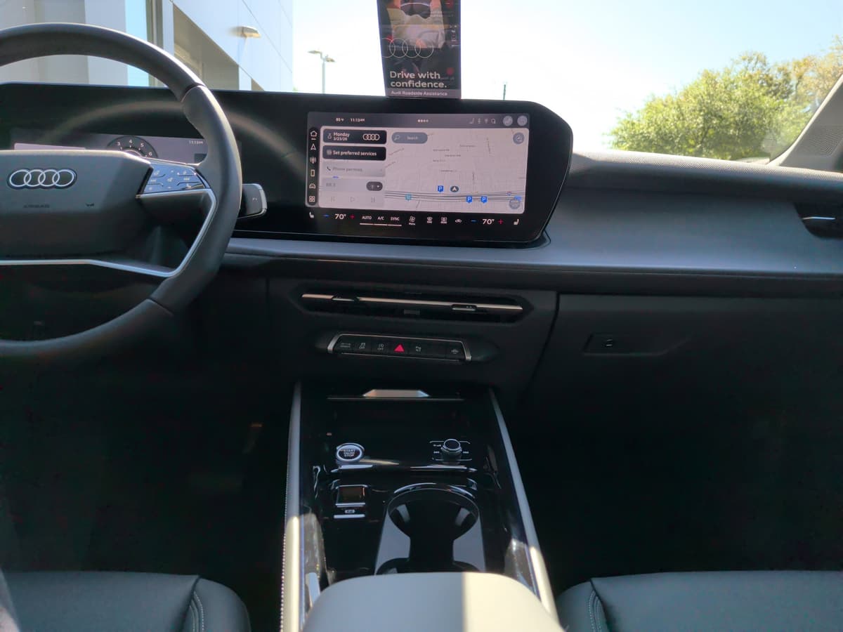 2026 Audi Q3 - Image 24