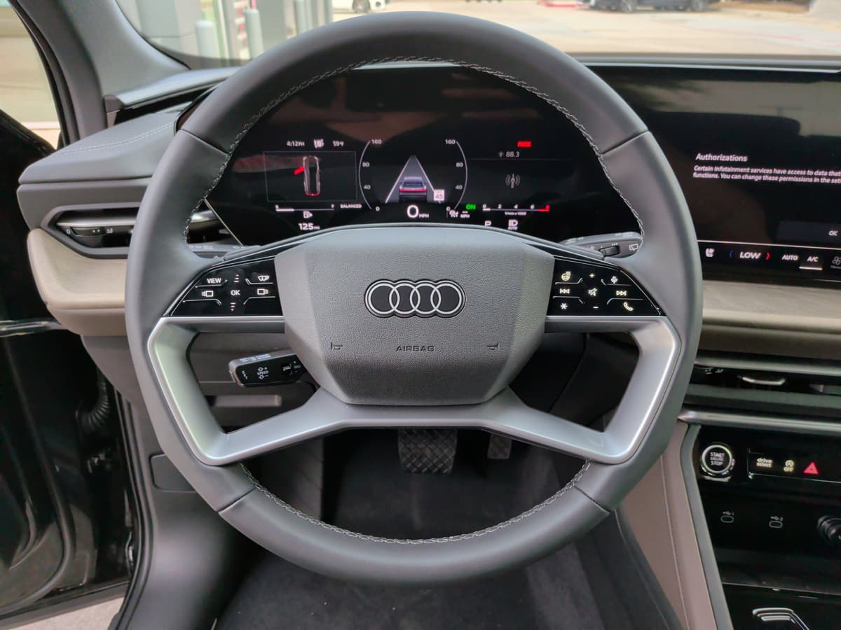 2025 Audi Q5 - Image 19