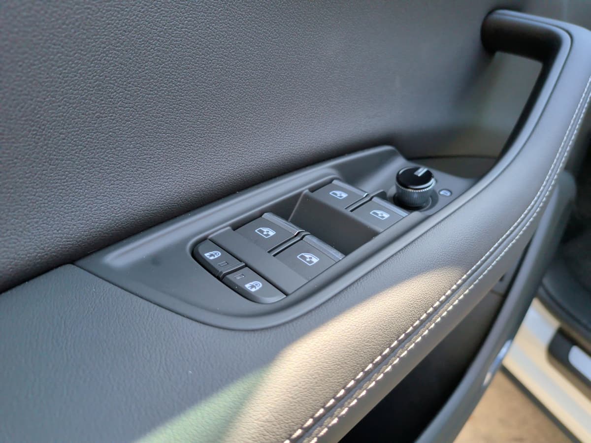 2026 Audi Q8 - Image 14