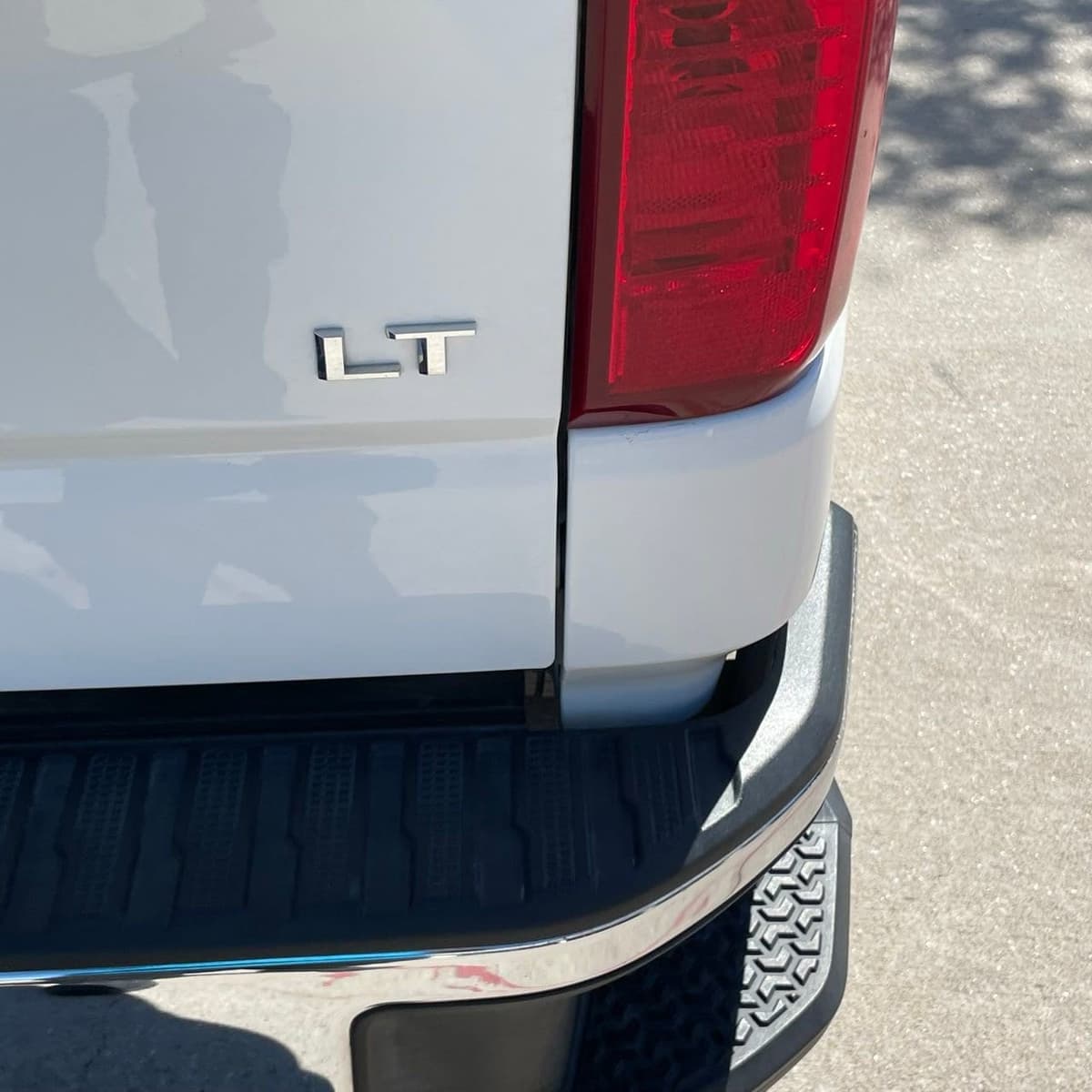 2025 Chevrolet Silverado 1500 - Image 6