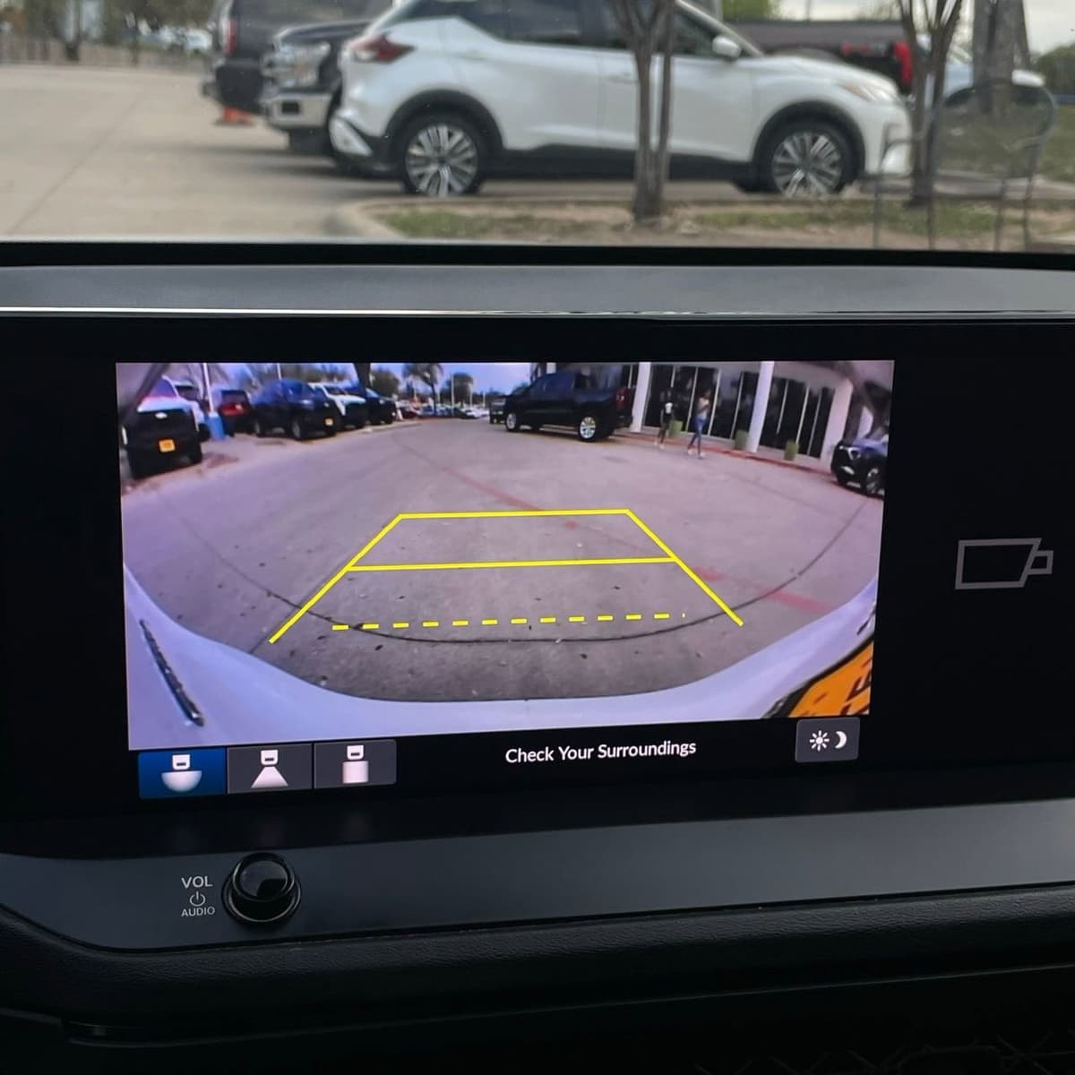 2023 Honda Accord Hybrid - Image 19