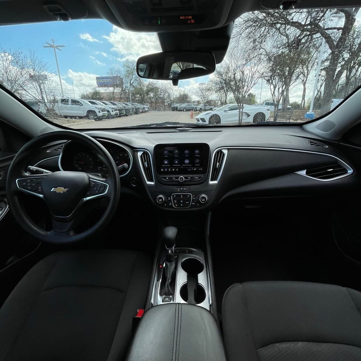 2024 Chevrolet Malibu - Image 10