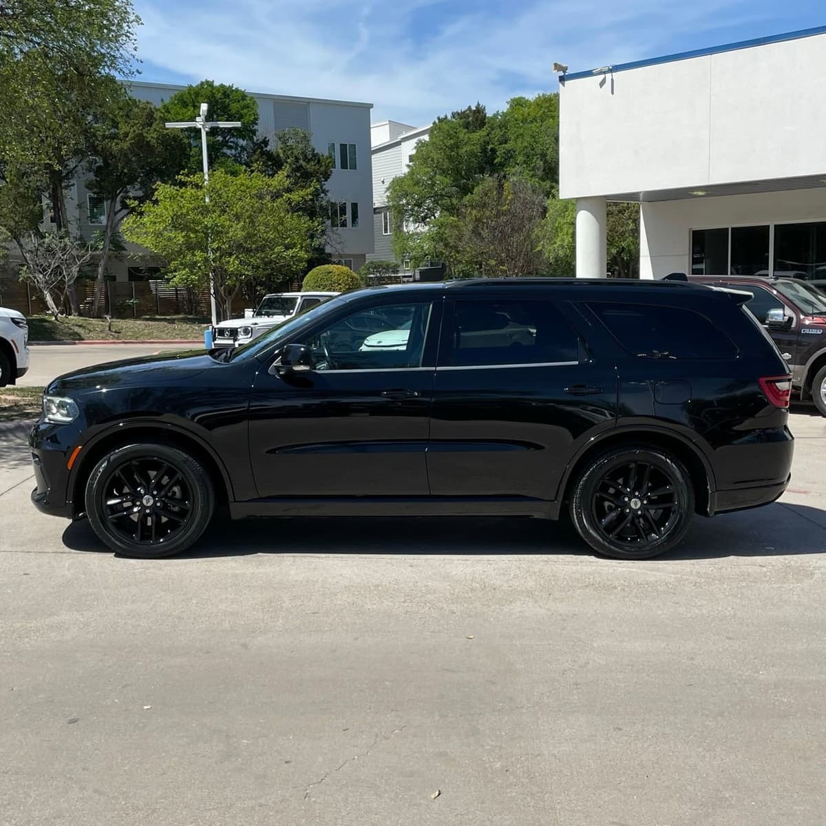 2024 Dodge Durango - Image 3