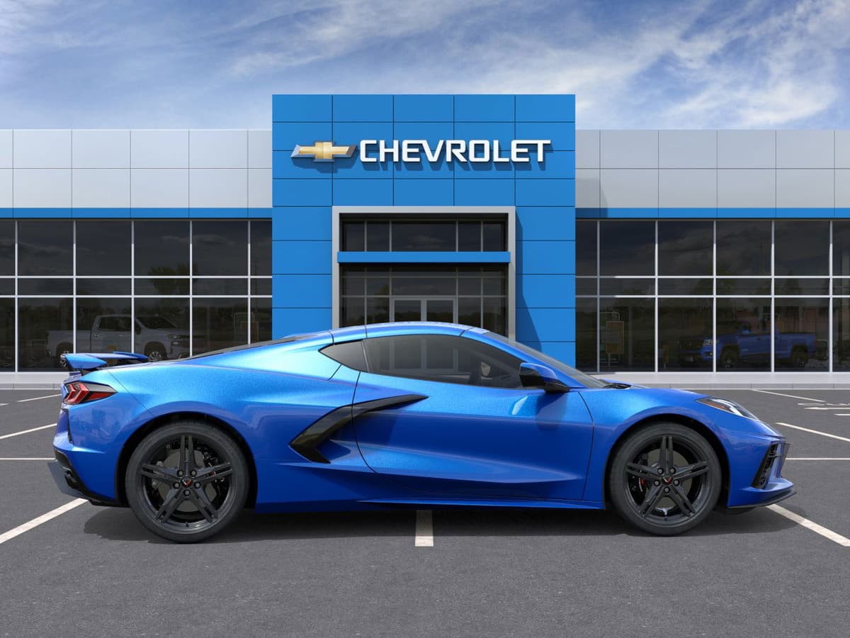 2026 Chevrolet Corvette Stingray - Image 5