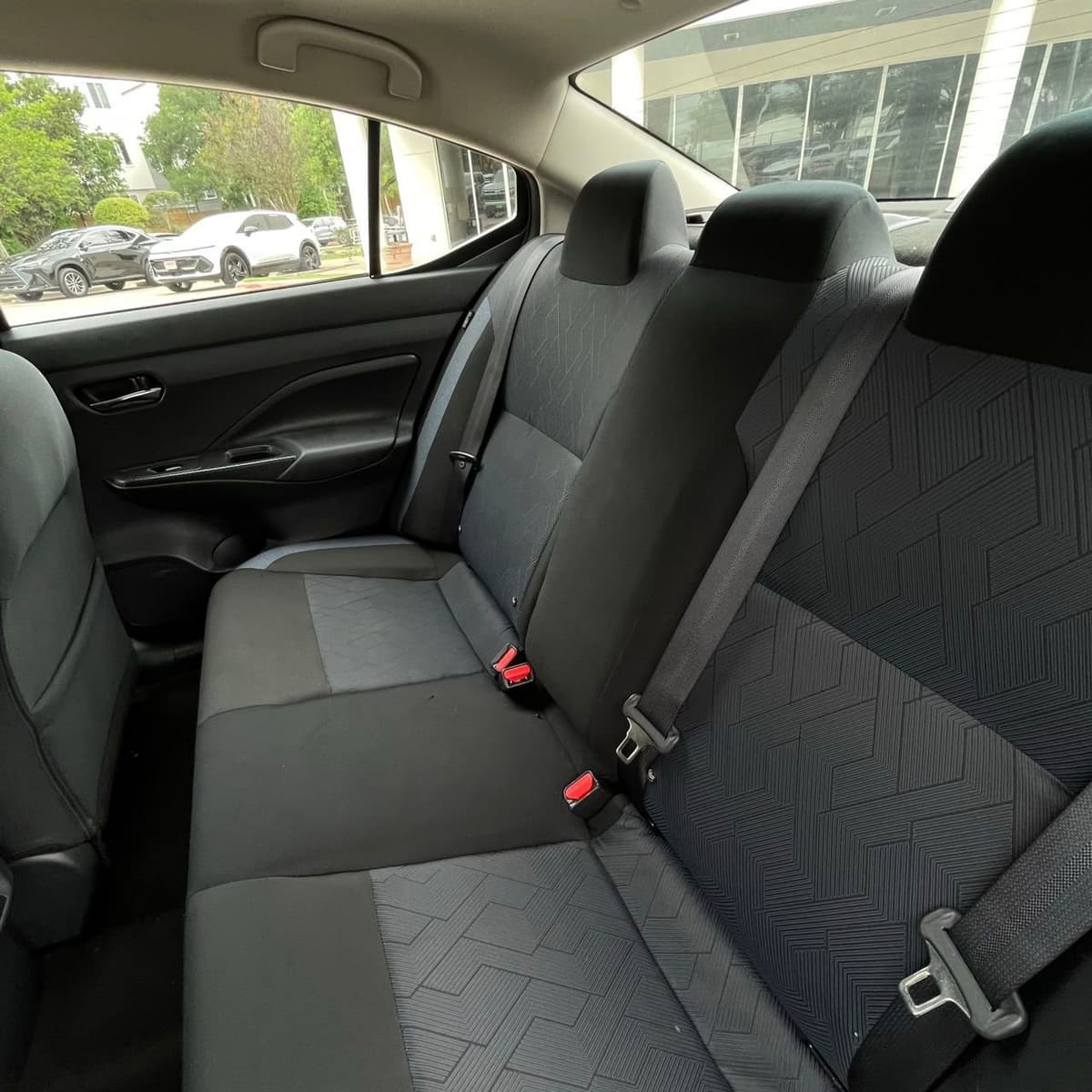 2024 Nissan Versa - Image 24