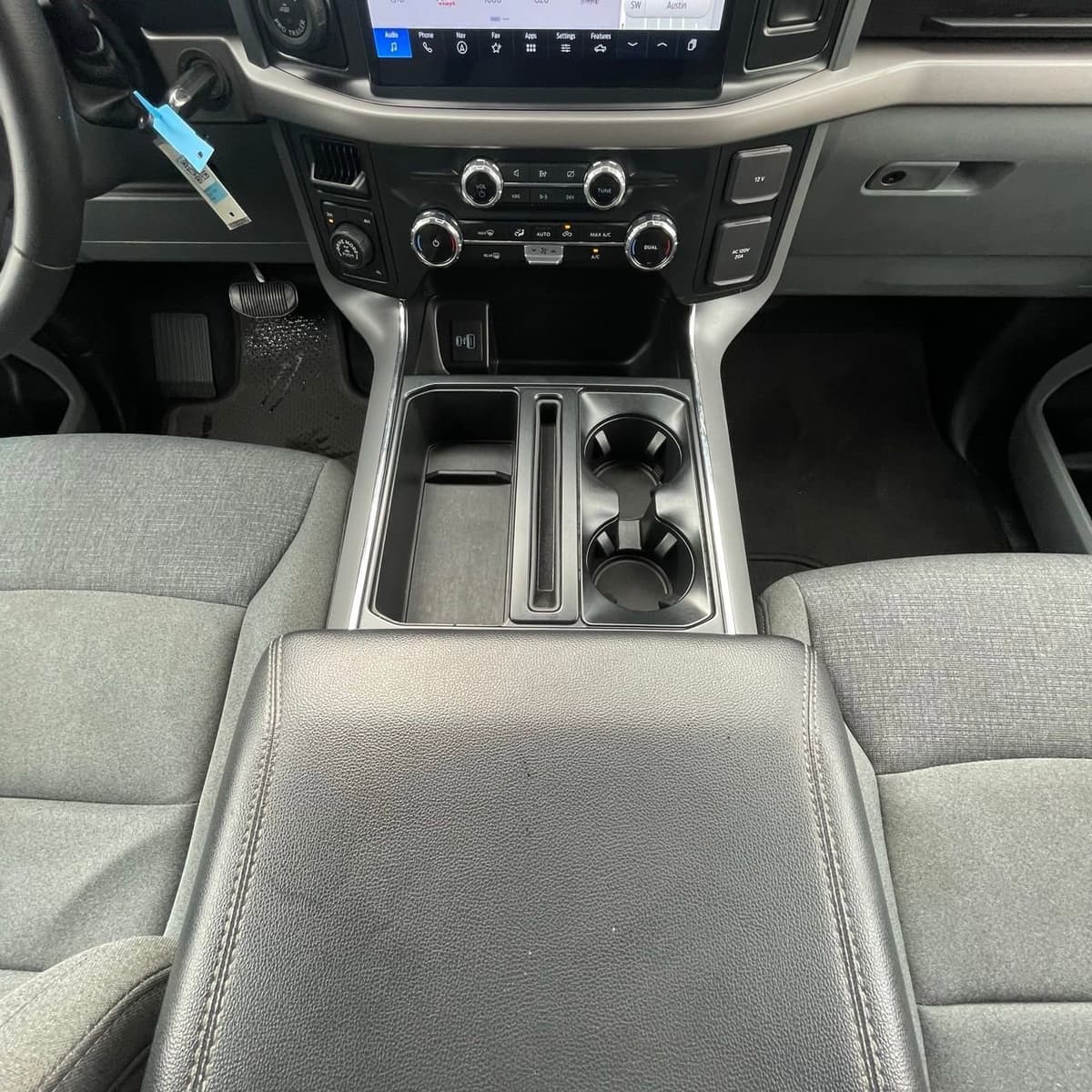 2024 Ford F-150 - Image 18