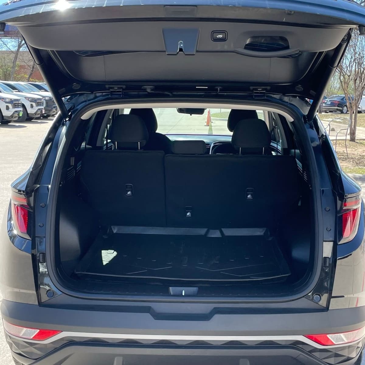 2024 Hyundai Tucson Hybrid - Image 27