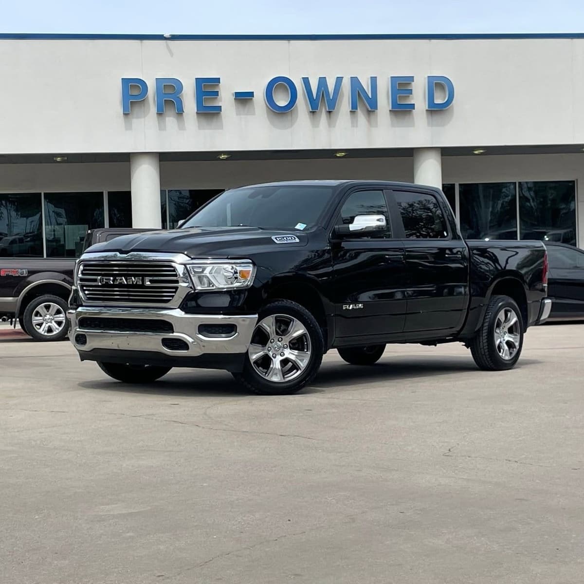 2024 Ram 1500 - Image 2